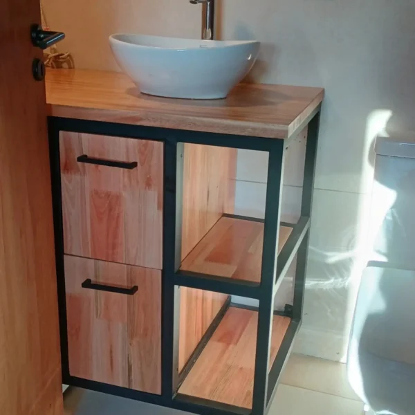 753018775_18162457084474598_4043924694289929261_n Vanitory de hierro y madera estilo industrial para baño en Bariloche