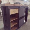 Baiut de herrería y madera estilo industrial a medida fabricado en Bariloche.