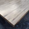 Mesa de comedor de hierro y madera estilo industrial en Bariloche